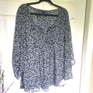 Torrid Women's Plus Size Floral Blouse Size 3